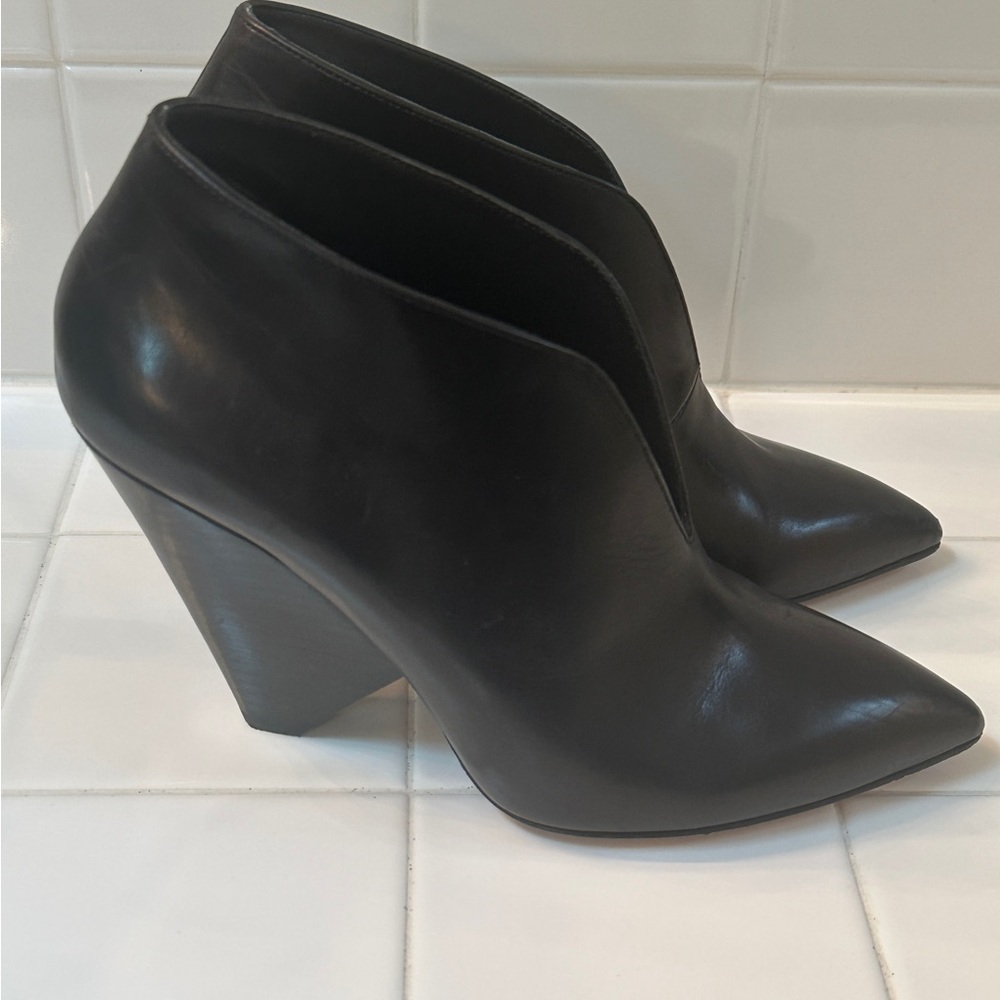 Paige Black Emi Bootie - Picture 2 of 5